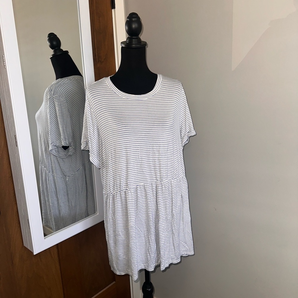 Time and Tru White and Blue Striped Maternity Top